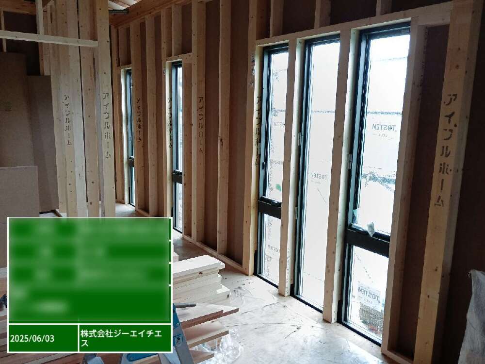 サッシ施工しました