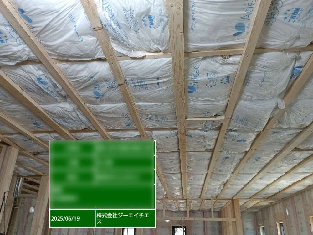 断熱材施工しました！